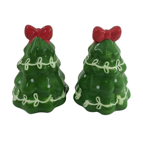 Bosan dengan Ornamen yang Diproduksi Secara Massal? Temukan Keajaiban Ornamen Keramik Buatan Tangan!