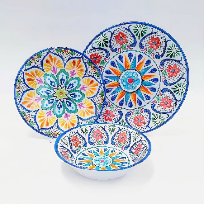 Set Peralatan Makan Keramik Seni Pop